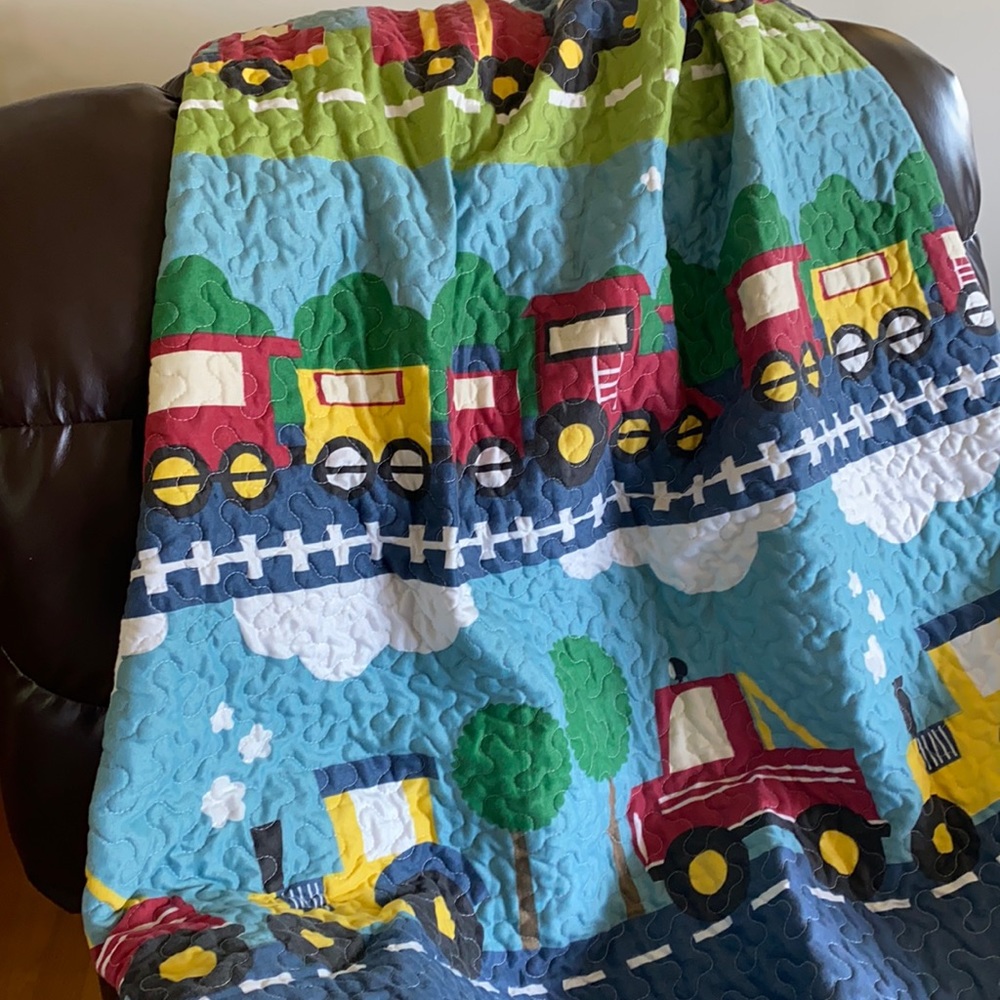 Full/queen size boys quilt. Planes boats trains cars. 30 percent off
